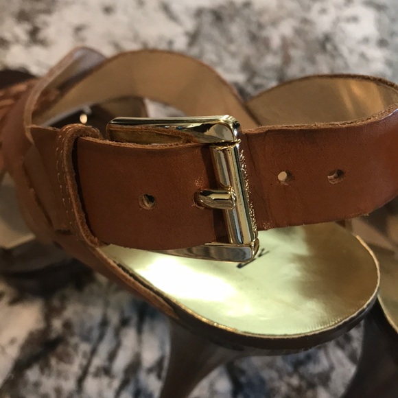 Michael Kors platform high heel - Picture 5 of 8